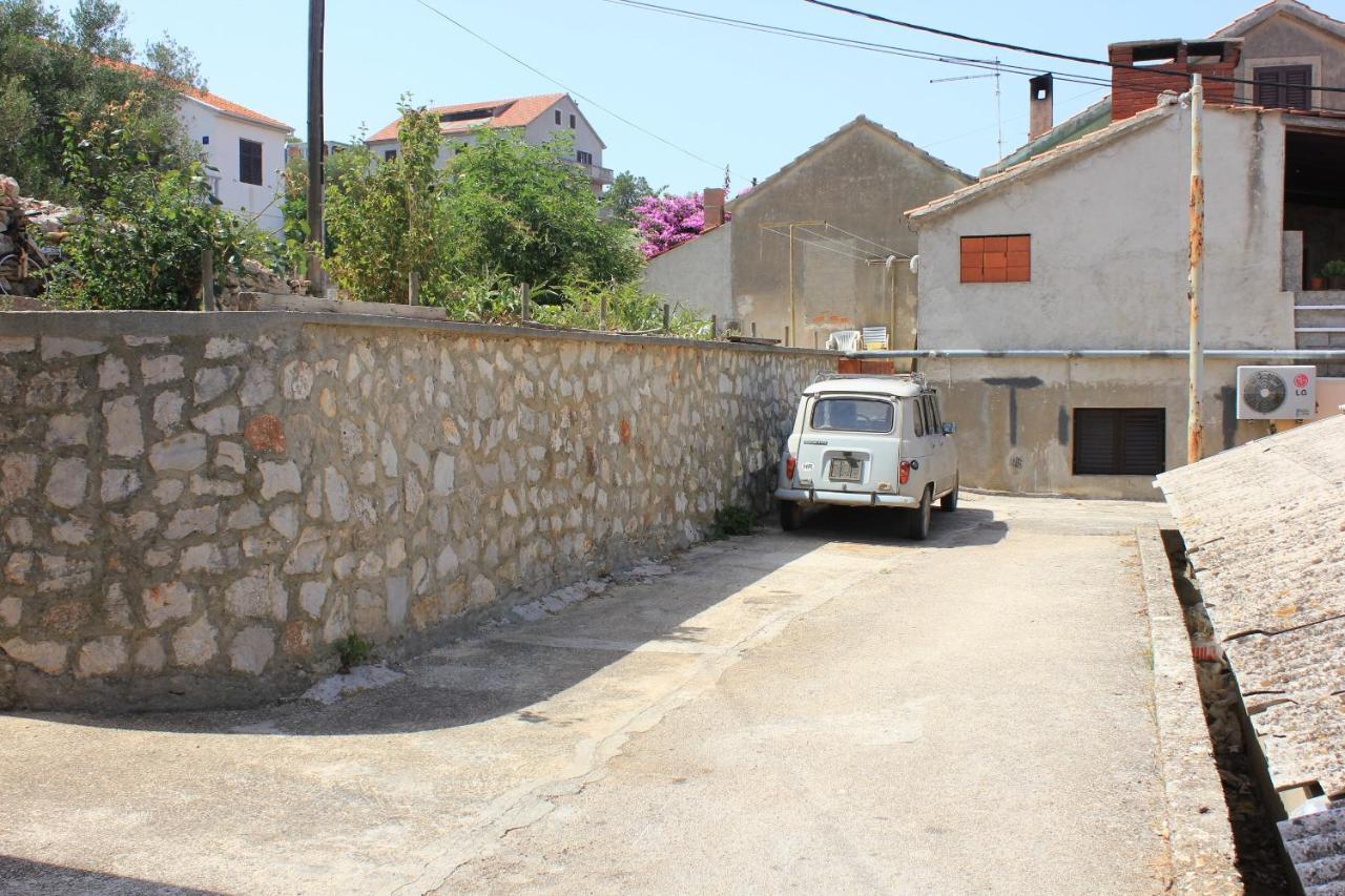 Apartments By The Sea Sali, Dugi Otok - 8121 Εξωτερικό φωτογραφία